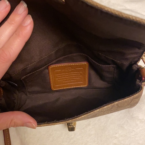 Coach crossbody NWT - Picture 4 of 6